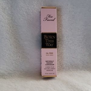 Too Faced Born This Way Concealer